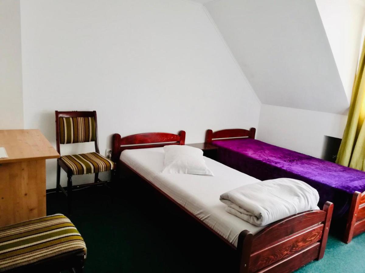 Pensiunea Texas Self Check-In Cluj-Napoca Chambre photo