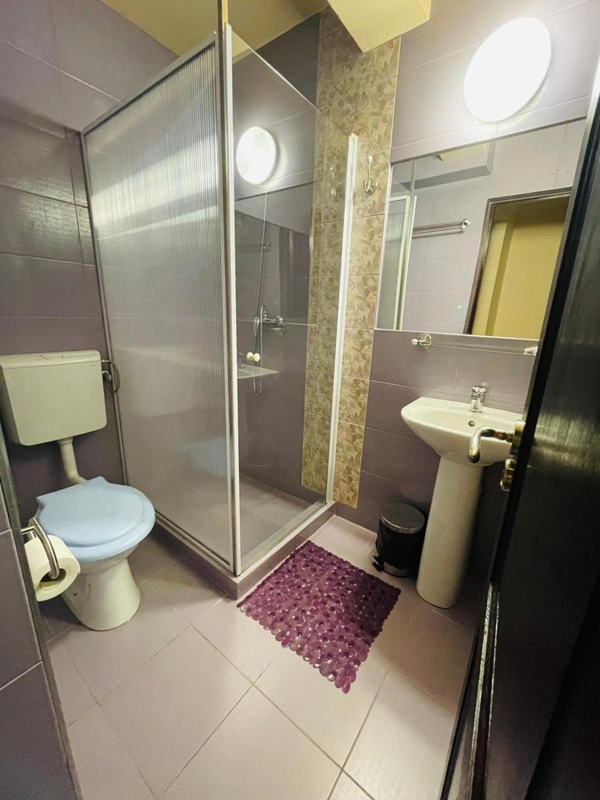 Pensiunea Texas Self Check-In Cluj-Napoca Chambre photo